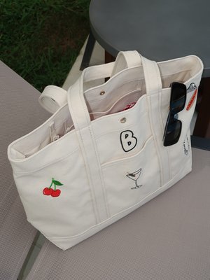Medium Custom Icon Tote - Medium