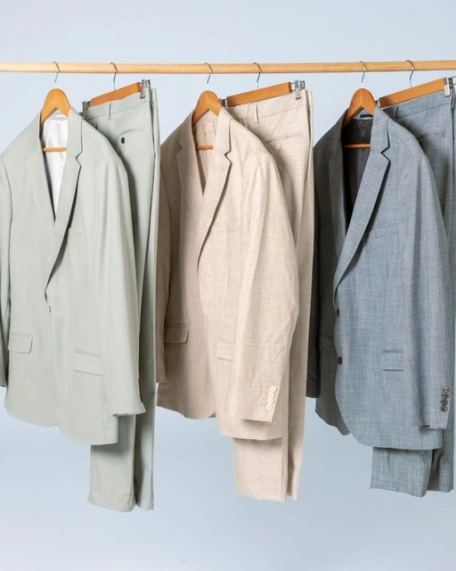 Spring Suits | Whether it's for work or a special occasion, our new spring suits will take you there in style.

+ Our suit jackets and pants are sold as separates so you can mix and match sizes for the prefect fitting suit every time.

#styleinspo #suitup #mensfashion #suitstyle #axlandco