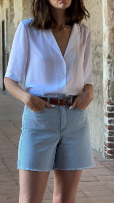 Elevate your denim shorts with Berkyn in a subtle and chic Merida Stripe
.
.
.
#nydj #perfectfit #fitiseverything #denimshorts #summerstyle #summerfashion
