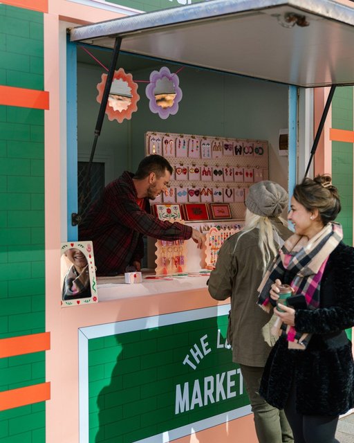 Day 1 of The Loco Markets is off to an incredible start! From handmade jewellery to natural remedies, bold homewares, gourmet delights, and so much more - meet our curated selection of local legends, artists, and makers from Thurs - Sat, 10am–7pm, and Sun, 10am–4pm every week until 27 July!

With live tunes, heritage tours, blacksmithing demos, and plenty of family fun - it’s the perfect winter outing!

🎟️ Free entry & outdoor areas are pet-friendly
📍 Locomotive St, Eveleigh, NSW 2015
🔗 Visit southeveleigh.com for more info