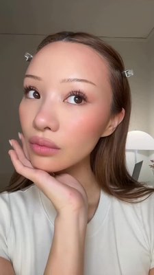 If loving blush this much is wrong then @sacheu doesn’t want to be right 🤭💞 She used a full face of @sacheubeauty’s Cheek Stay-n All Day Liquid Blush - Save this to try her routine