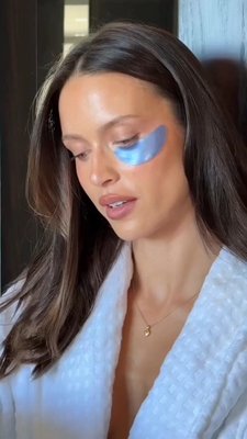 @caseyjamess_ has this @summerfridays skincare lineup on repeat 🔁 For a day and night refresh she uses the Jet Lag Skin Soothing Hydration Mist + Jet Lag Eye Patches