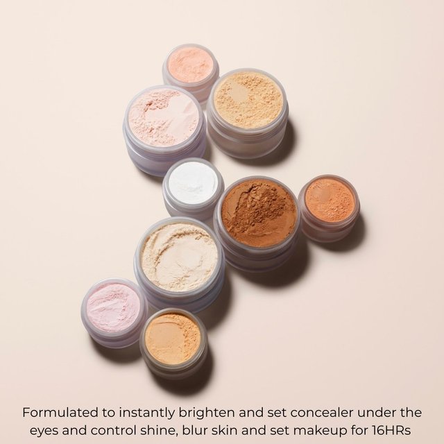 Powder doesn’t have to be a puzzle. Tap the arrow for Laura’s breakdown ➡​
️
- Secret Brightening Under Eye Setting Powder​
- Translucent Loose Setting Powder​
- Translucent Loose Setting Powder Ultra-Blur