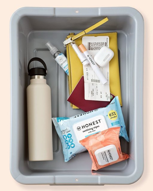 Summer travels have officially commenced. ✈️ These are our airport essentials.

Shop travel-size products via link in bio.