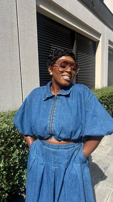 Denim Obsessed✨
Denim any day, anytime and you can’t wrong with it. 
One thing about denim, it can be worn any season, winter, summer depending on how you style it
This two piece can be worn with trainers or a relaxed look for brunch, lunch bbq etc.
How would you style this two piece?
Would you do it as day look or a night look?
Dressed down or dress up?

2 piece riverisland 

#Styling#fashionstyle #wardrobestylist