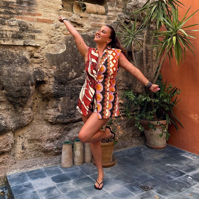 SUNDAY - an outfit to match the decor of the villa ✅
.
.
SET riverisland 
HEELS zara 
.
.
.
.
#sunday #sundaystyle #stylesunday #whatiwore #stylediary #styleinspo #styleblogger #stylist #riverisland #zara #zarawoman #zaradaily #zarahaul #instagood #explorepage #fashionista #fashionblog #sevilla #seville #españa #travel #travelgram #villa #interiors #interiordesign #moda