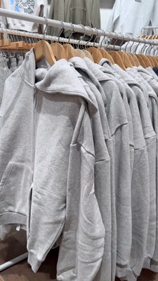 POV: you found the coldest winter fits 🥶
Shop Authentics now.
#factorie
