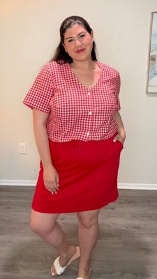 ☀️✨ Gingham goals! @Jamie_finkenthal is serving up 3 fabulous looks that scream summer chic! 🌼👗 #WomanWithin #SummerStyle