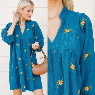 The kind of dress you’ll reach for again and again 💐 With embroidered floral detailing, a rich teal hue, and breezy sleeves, this one feels just as special as it looks. Whether it’s a casual day out or a dinner with friends, it’s an easy yes.

#shopthemint #boutique #onlineshopping #styledaily #getthelook #everydayfashion