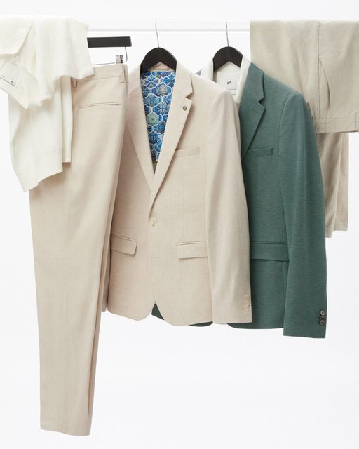 Cyber week ends soon ⏰
Shop 25% off your faves while you can!