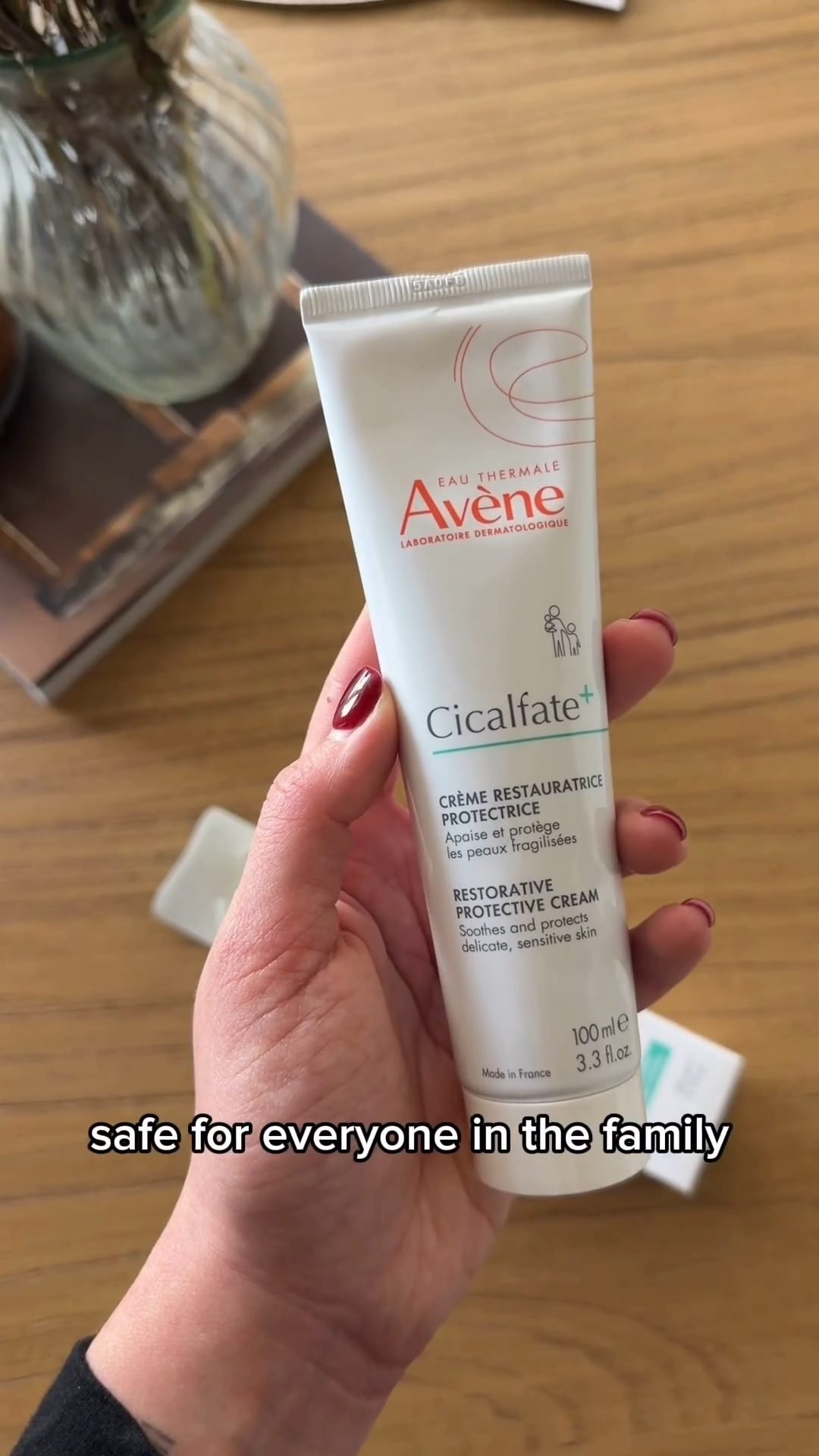 1/18まで取置き未使用箱入Avene CICALFATE+保湿クリーム40ml Cicalfate+ Restorative Protective Cream helps restore Skin Barrier