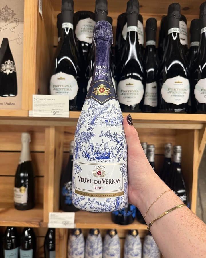 Cavicchioli 1928 Prosecco Split Bottle - World Market