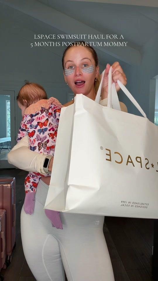 Product | Sunchaser Short - Sand In Hand