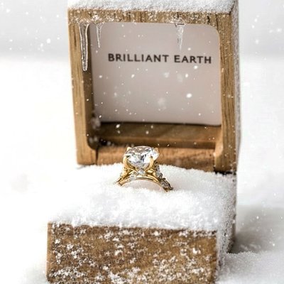 The oval bridal stack debate starts now. Drop your vote, 1, 2, 3, or 4.