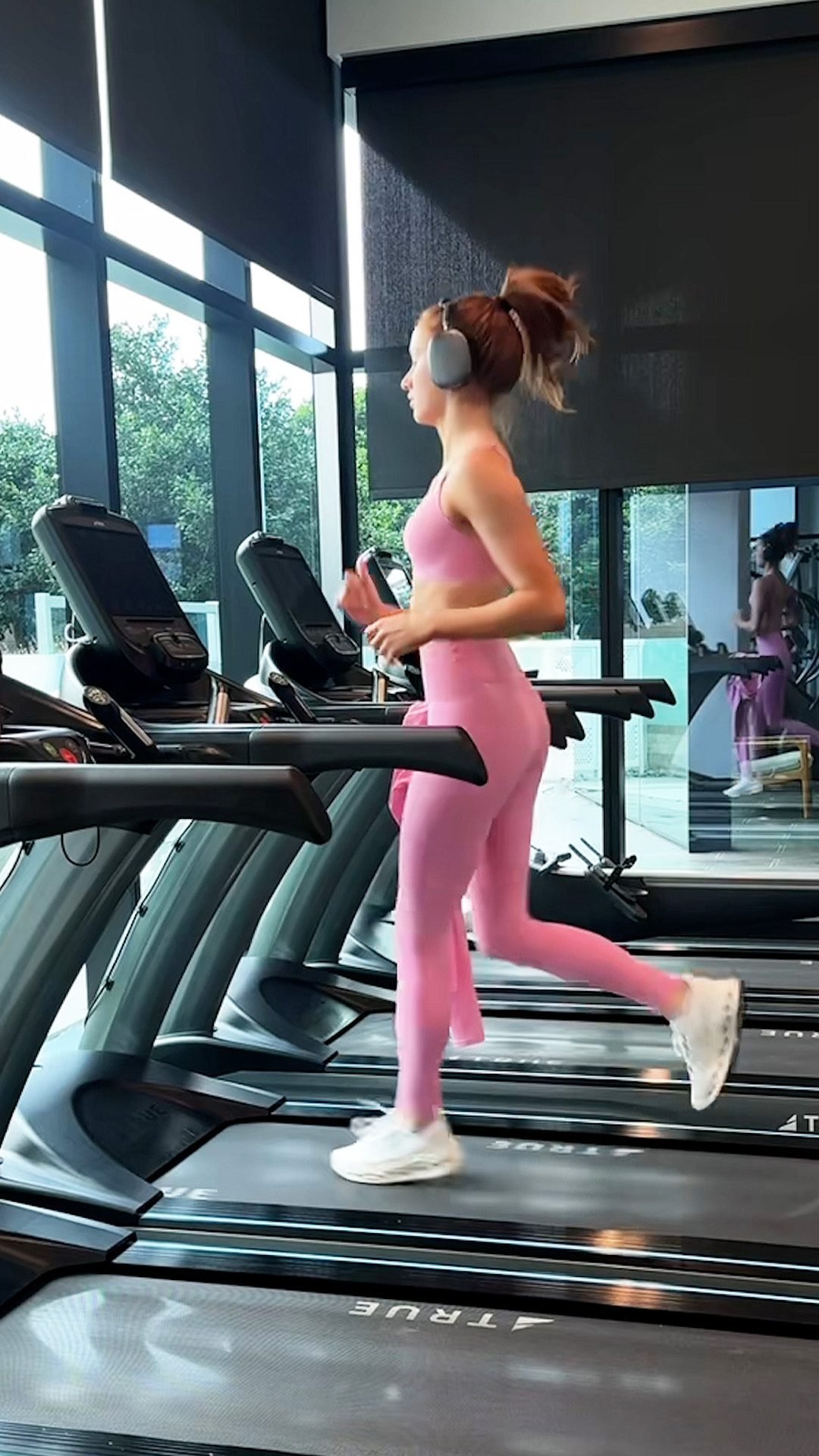 Victoria's Secret – Victoria's Secret