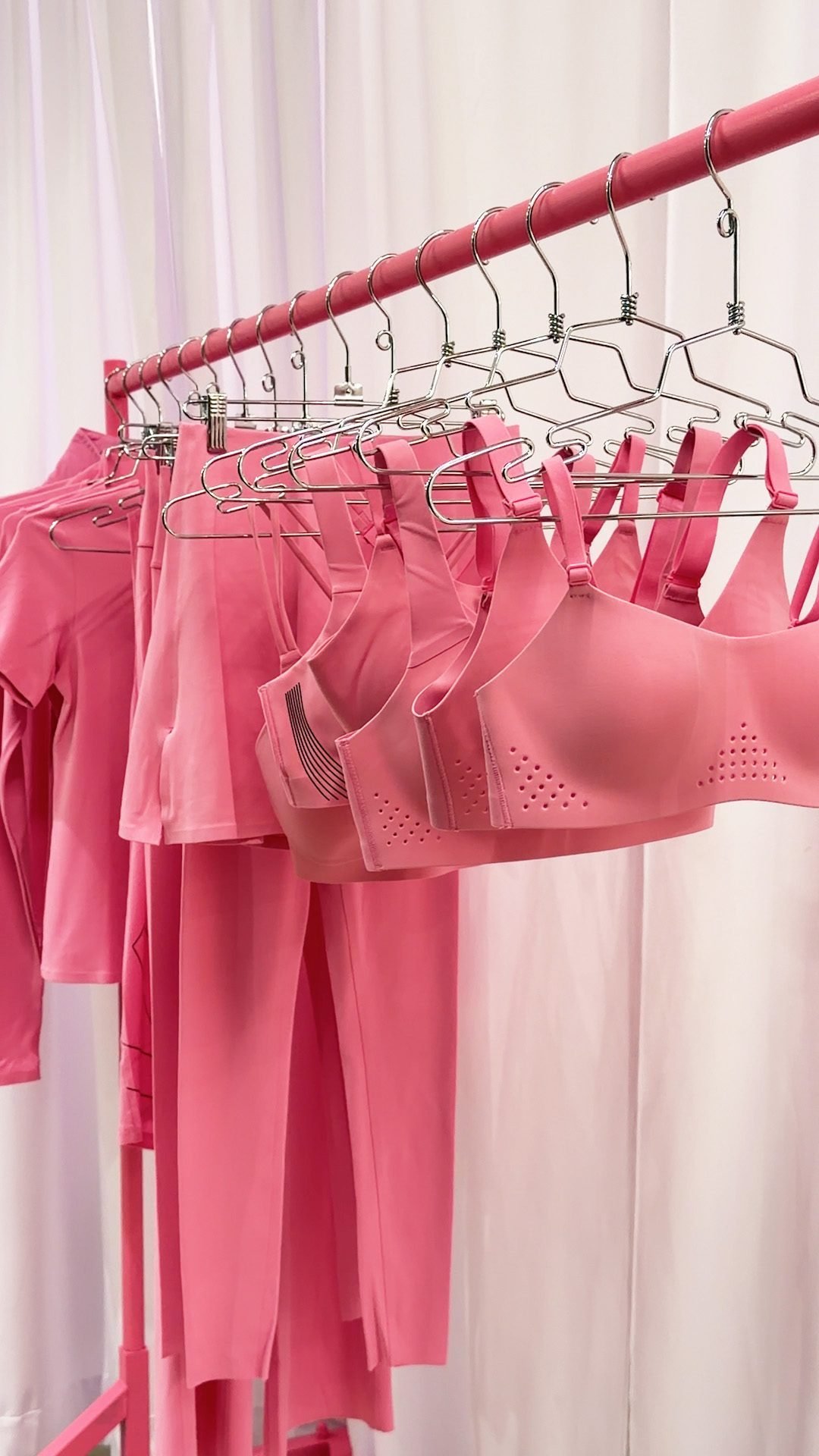 ★新品⭐︎未使用★お得なVictoria's Secret 3点セット Victoria's Secret – Victoria's Secret