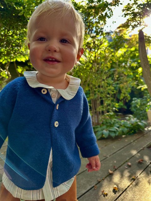 We love this fall layering look featuring our Jefferson Shirt and our Paige Cardigan, paired with our best selling Bowies of course. Happy layering! 🍂

@phiffers14