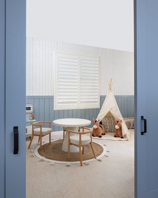 Willy Round Kids Play Table by Leanne Ford - image 10 of 13