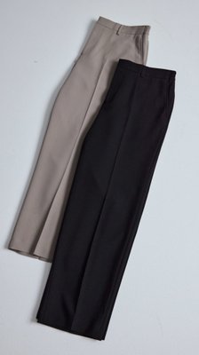 From day to night 💯 @drakeandrews shows how to wear the Marlon Trousers your way.

#johnnybigg #menswear #bigandtall #mensfashion #mensstyle #styleinspo #outfit