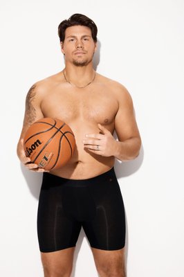 Gary breaks down why our new underwear’s a game-changer; breathable bamboo, 4-way stretch, and fits that give you real confidence.

#johnnybigg #menswear #bigandtall #mensfashion #mensstyle #underwear #comfort #styleinspo