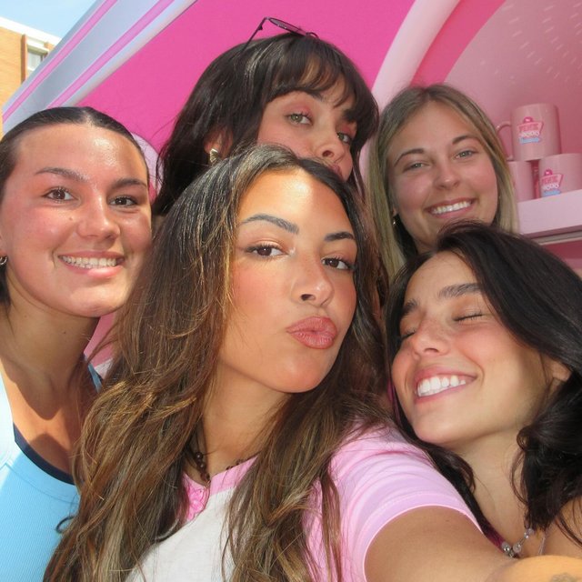 Obvi we gave @gabimfmoura digi cam to document the most perfect day ever. š Weāre sad to see this day come to an end, but we canāt wait to get to our next stop! Stay tuned.