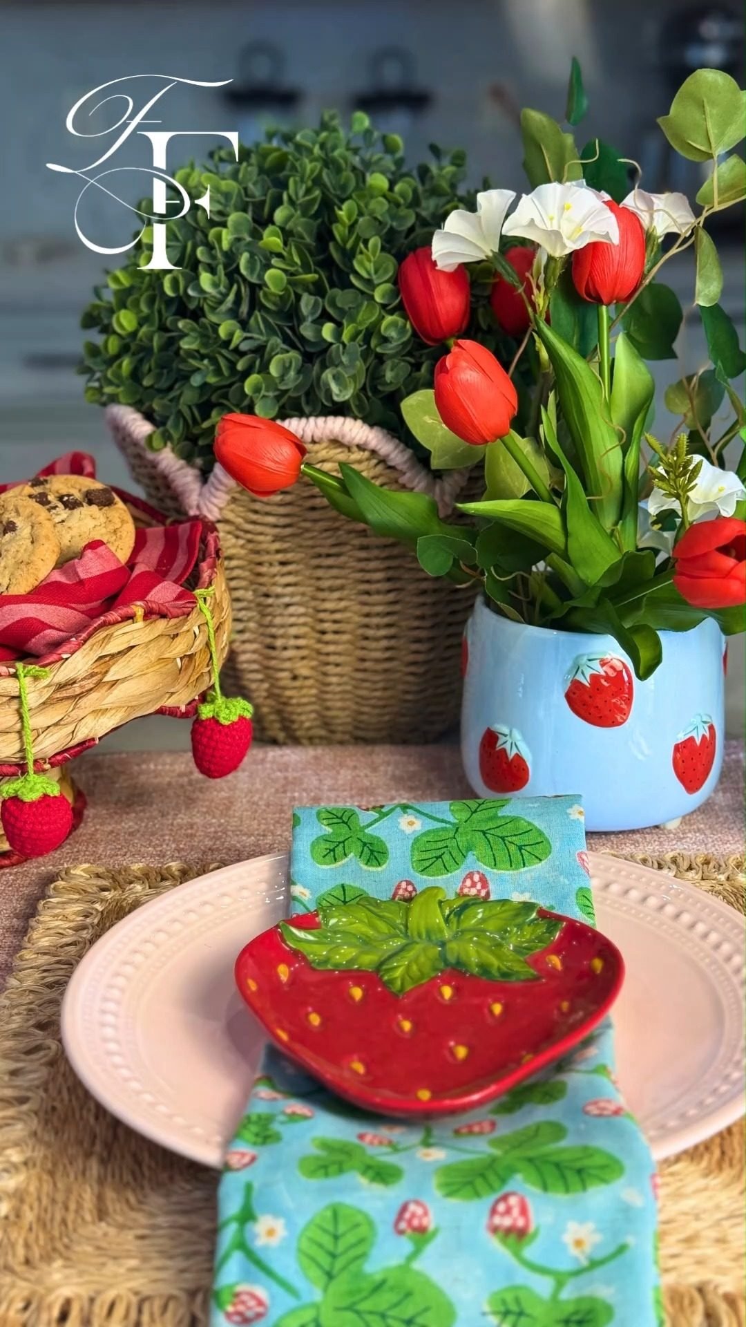  Strawberry & Vine 深皿 8枚セット Strawberry & Vine 深皿 8枚セット 【公式通販】