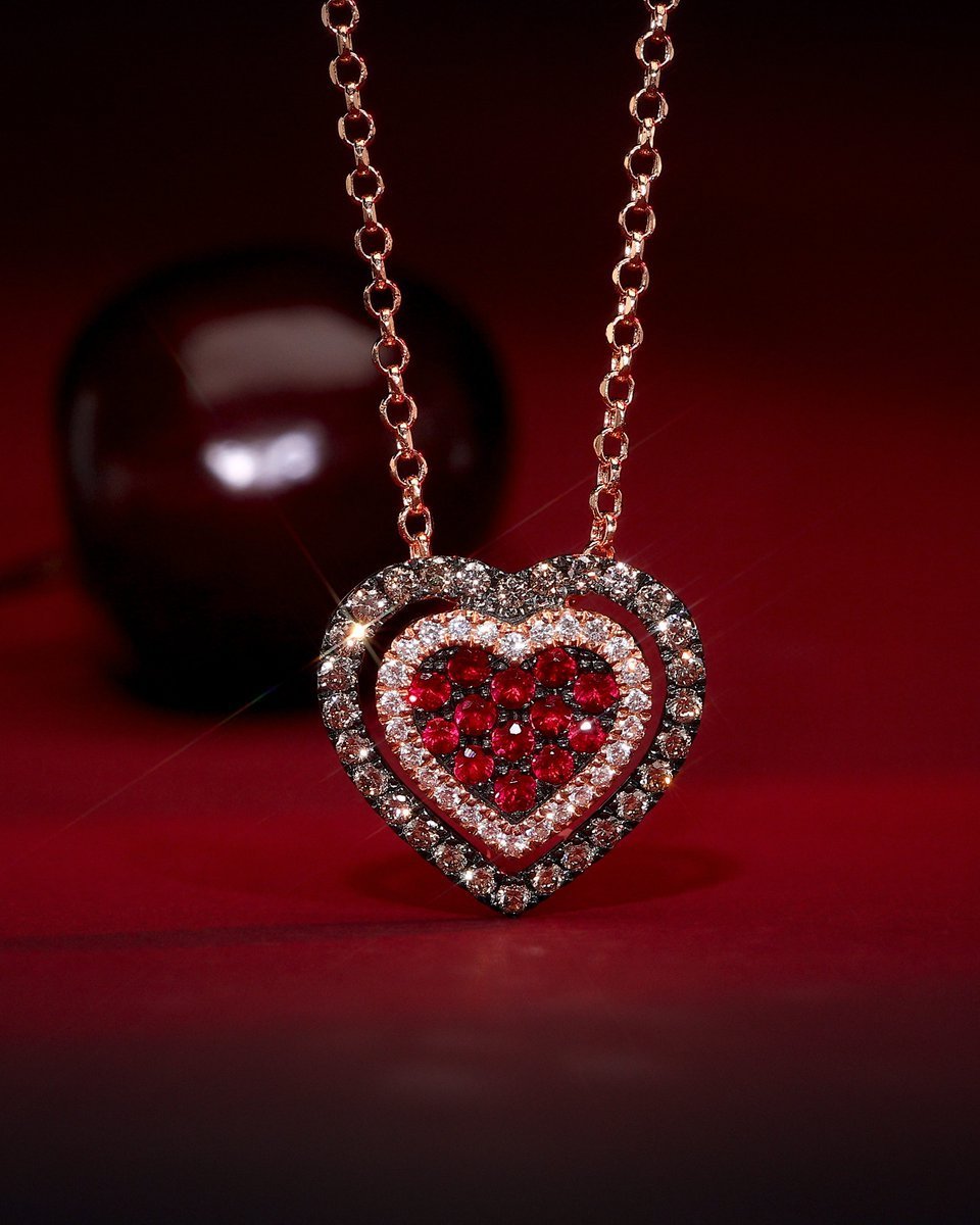 14K-Strawberry-Gold-Pendant-Chocolate-diamonds-1-4-cts.-Vanilla