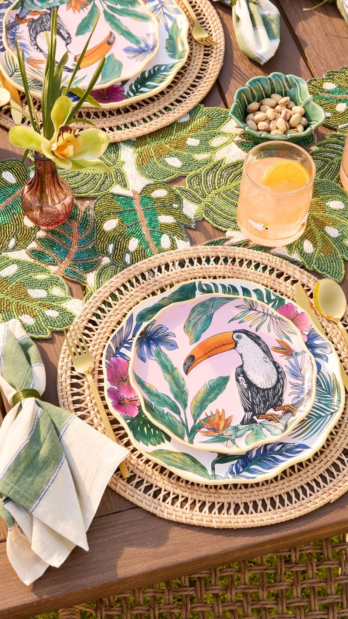 Tropical Cabana Green Monstera Leaf Figural Appetizer Plate
