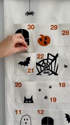 Play Haunted House Halloween Kids Countdown Calendar by Joan Anderson - video 0 of 0