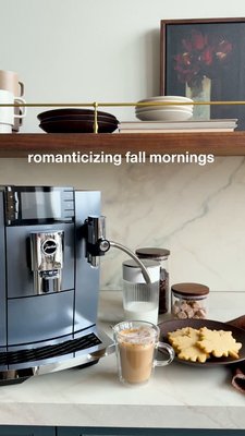 Play JURA ® E10 Piano White Automatic Espresso Machine - video 0 of 1
