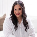 Naomi - Glamorouslyliving's Amazon Page